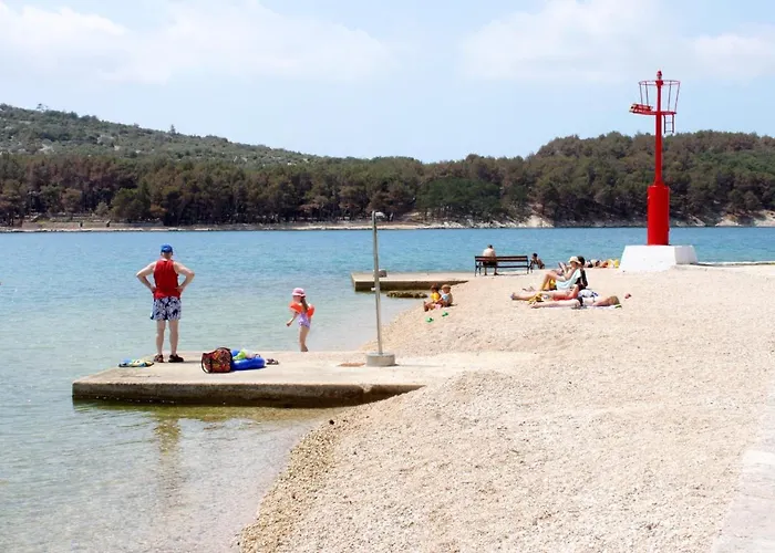 With A Parking Space - 7984 Appartement Cres