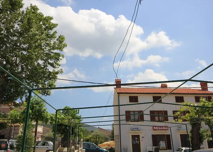 With A Parking Space - 7984 * Cres