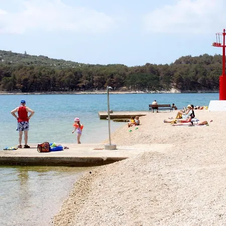 With A Parking Space - 7984 Διαμέρισμα Cres