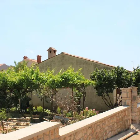 With A Parking Space - 7984 * Cres